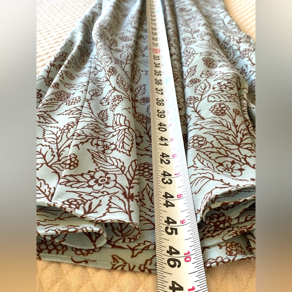 Oscar de la Renta Pale Blue Maxi Dress with Brown Floral Motif - Picture 2 of 14